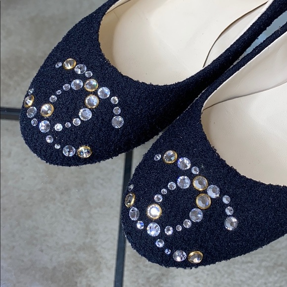 Authentic Chanel flat shoes - Picture 5 of 8